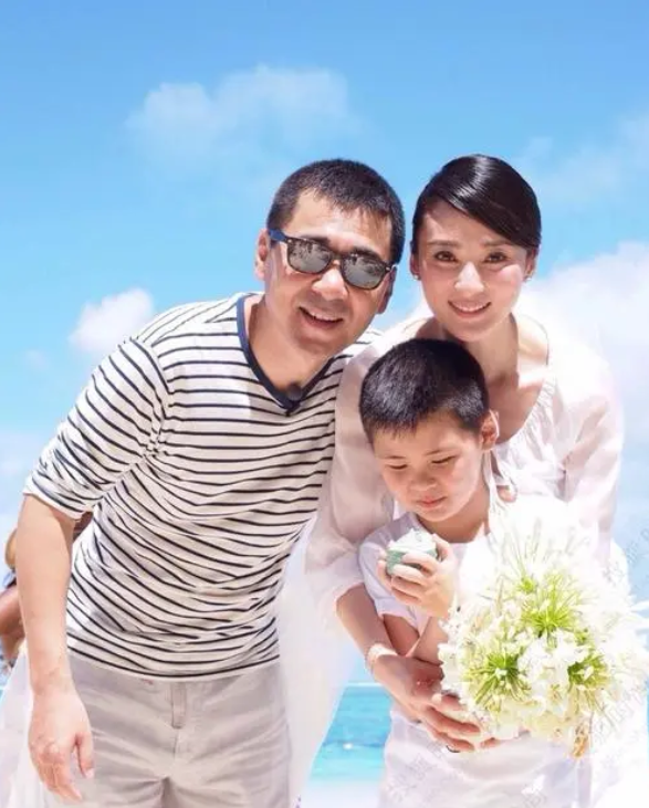 回顾蒋勤勤我这辈子正确的决定就是在43岁高龄为大丈夫生儿子