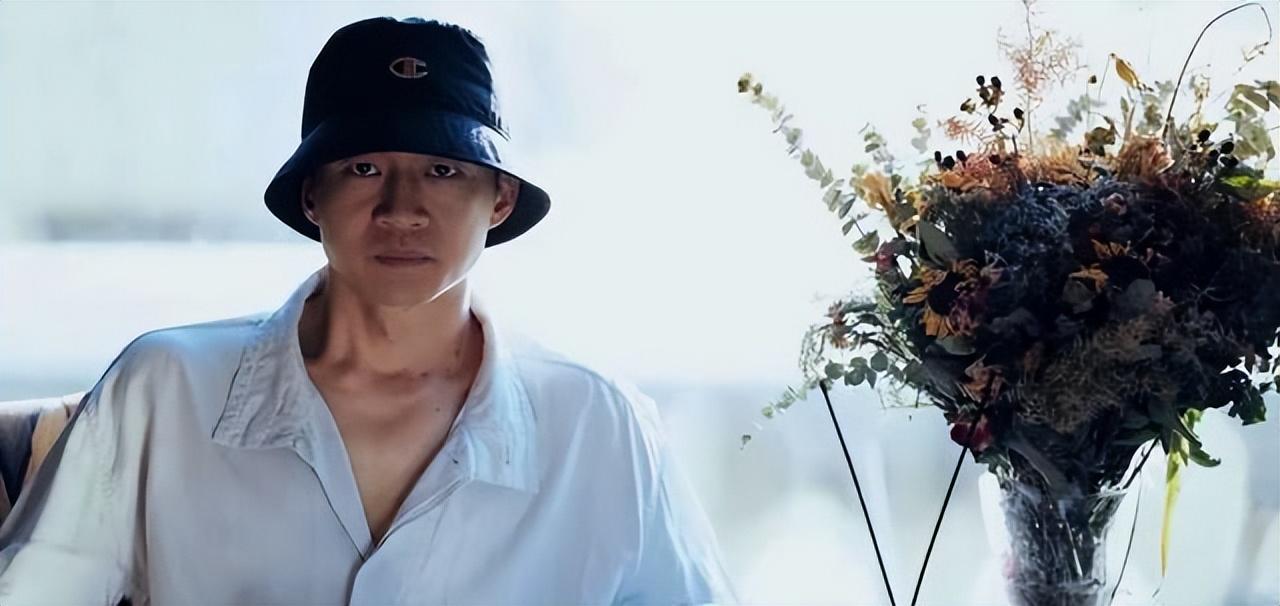 回顾唐曾成就多个剧却还没火是38岁魅力型男却被剩下了