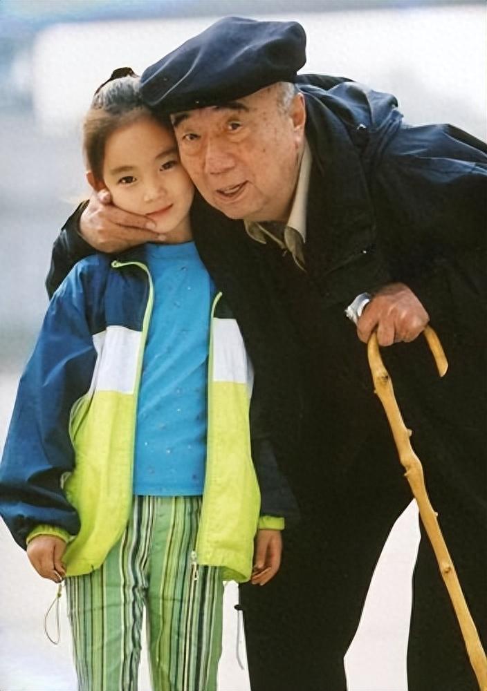 回顾演员李丁去世11年后儿子又不幸离世遗孀的选择令人泪目