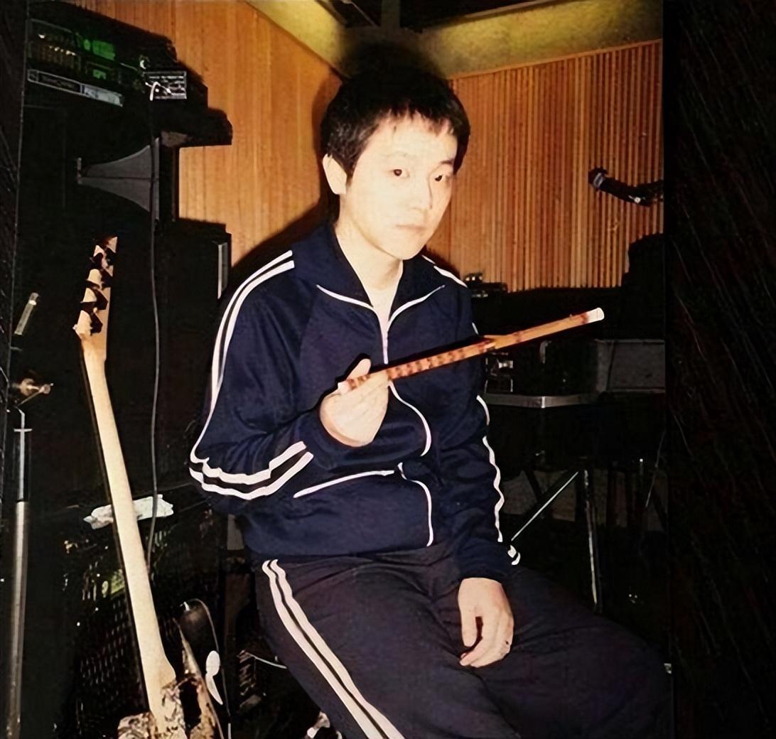 回顾王菲前夫窦唯两婚两离受伤的是女儿两份嫁妆是深沉的父爱