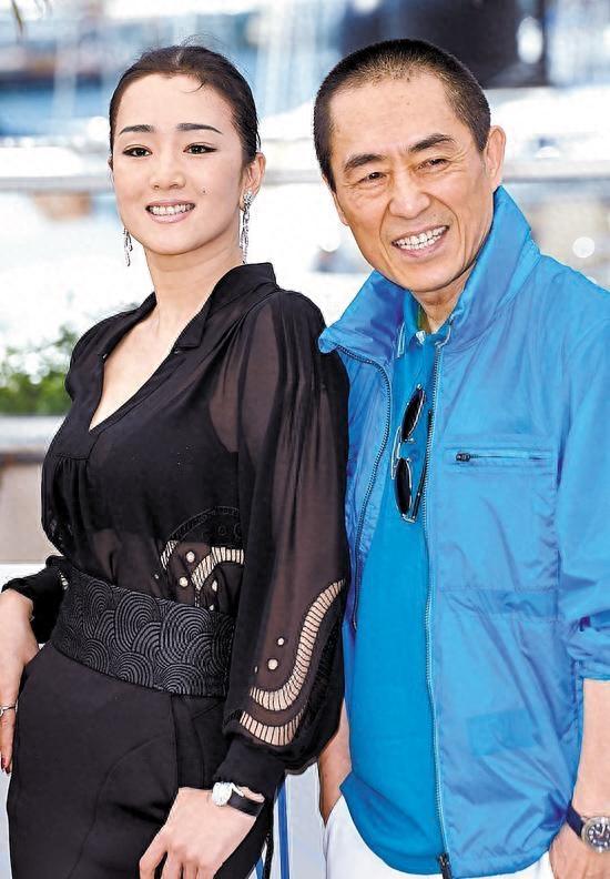 回顾张艺谋原本打算与巩俐结婚结果被一个男人搅散了