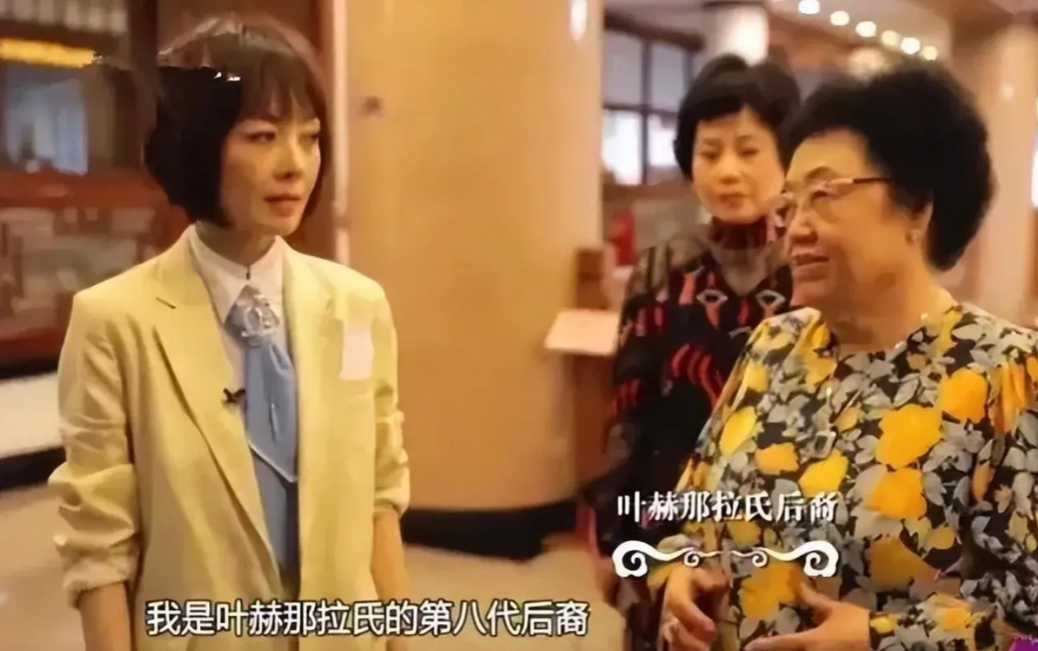 回顾迟重瑞的卑微婚姻娶大11岁离异富婆不准有孩子和留长发