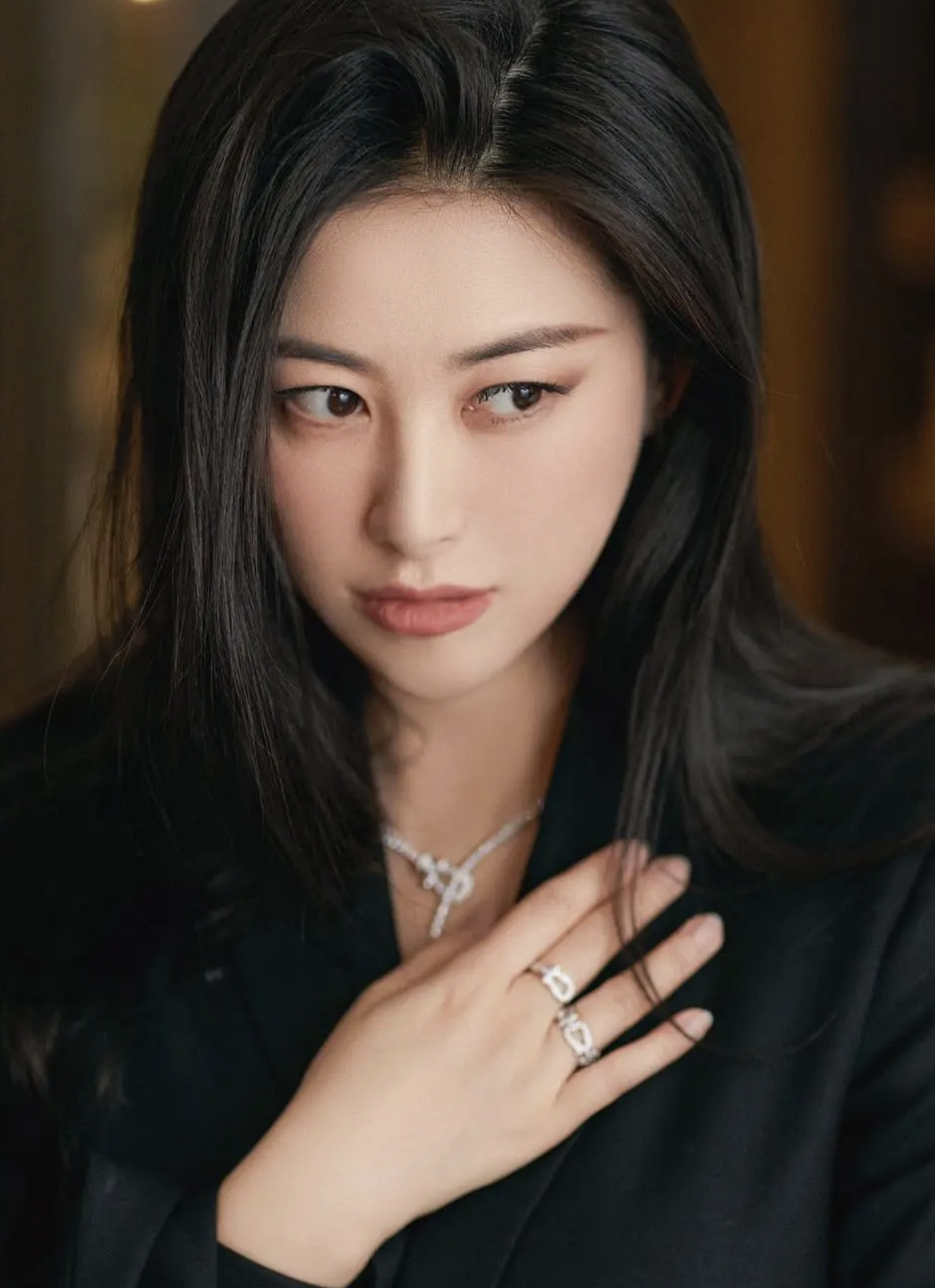 长着狐狸眼的5位女星风情妩媚又灵动撩人个个都绝美