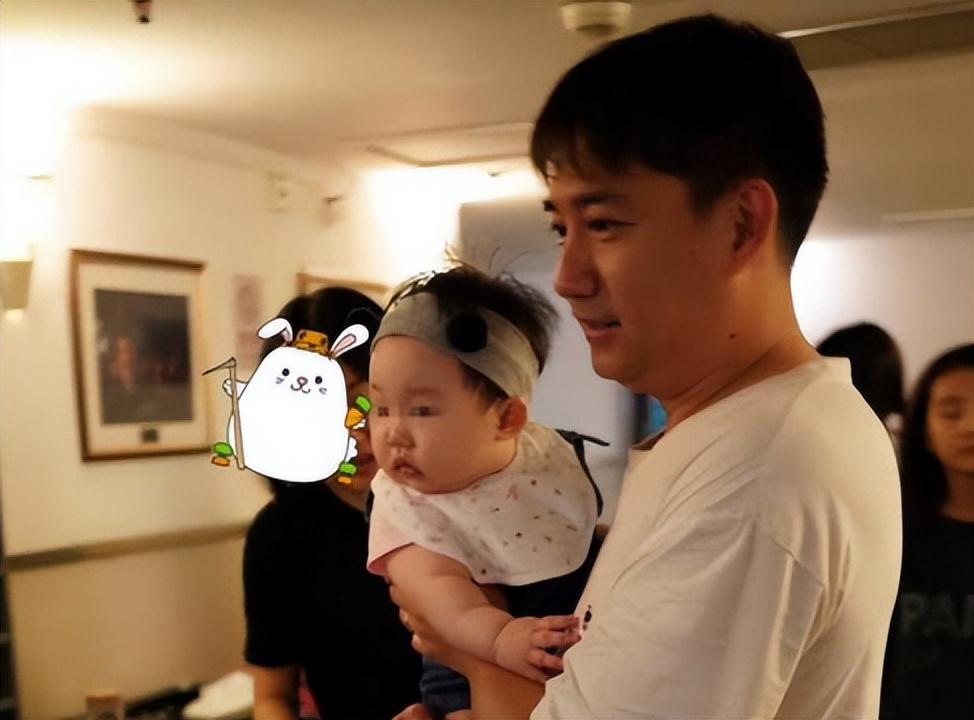 回顾黄磊娶学生孙莉如今女儿成他的骄傲儿子让他苦恼