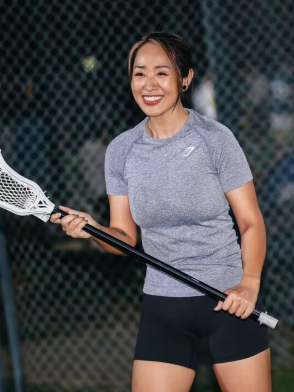 最近,我有幸接触到了一个全新的运动项目——棍网球(lacrosse)