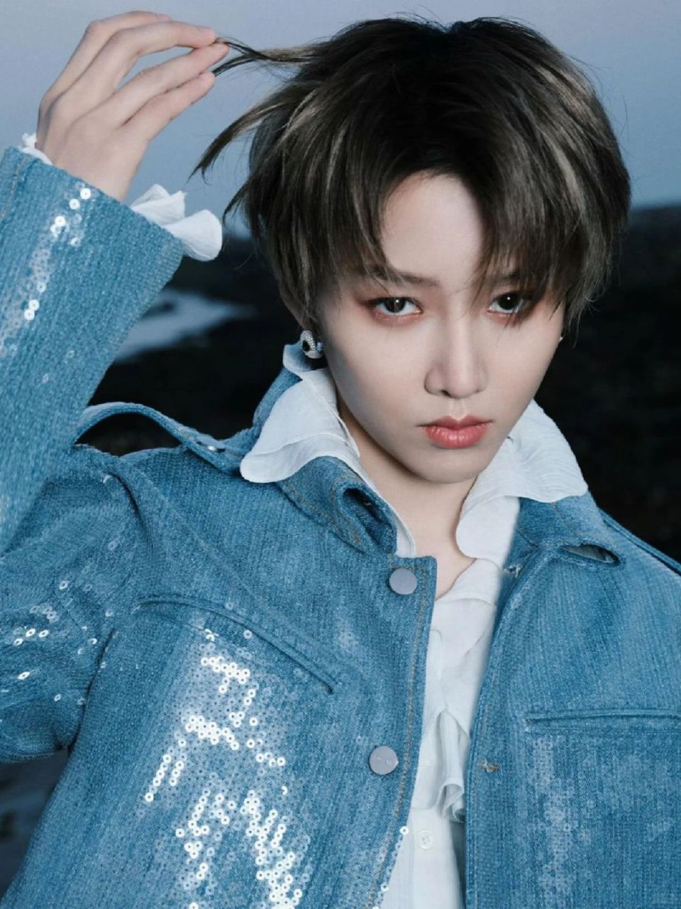 刘雨昕受邀快船队观赛,成内娱首位受邀女艺人  刘雨昕这回可真厉害!