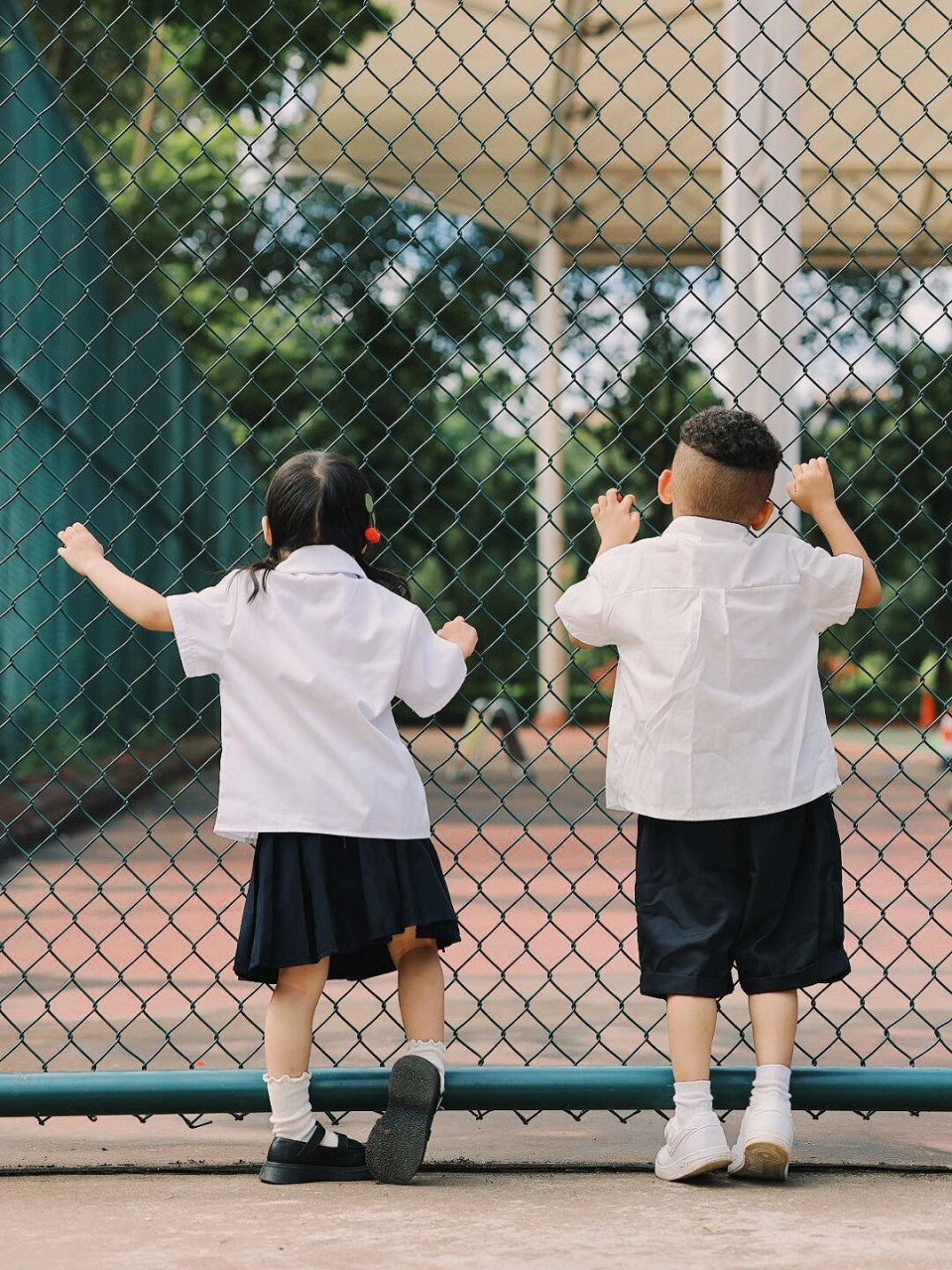两个孩子这么拍真的好好看～🎞️附滤镜  突然get到了拍两个孩子