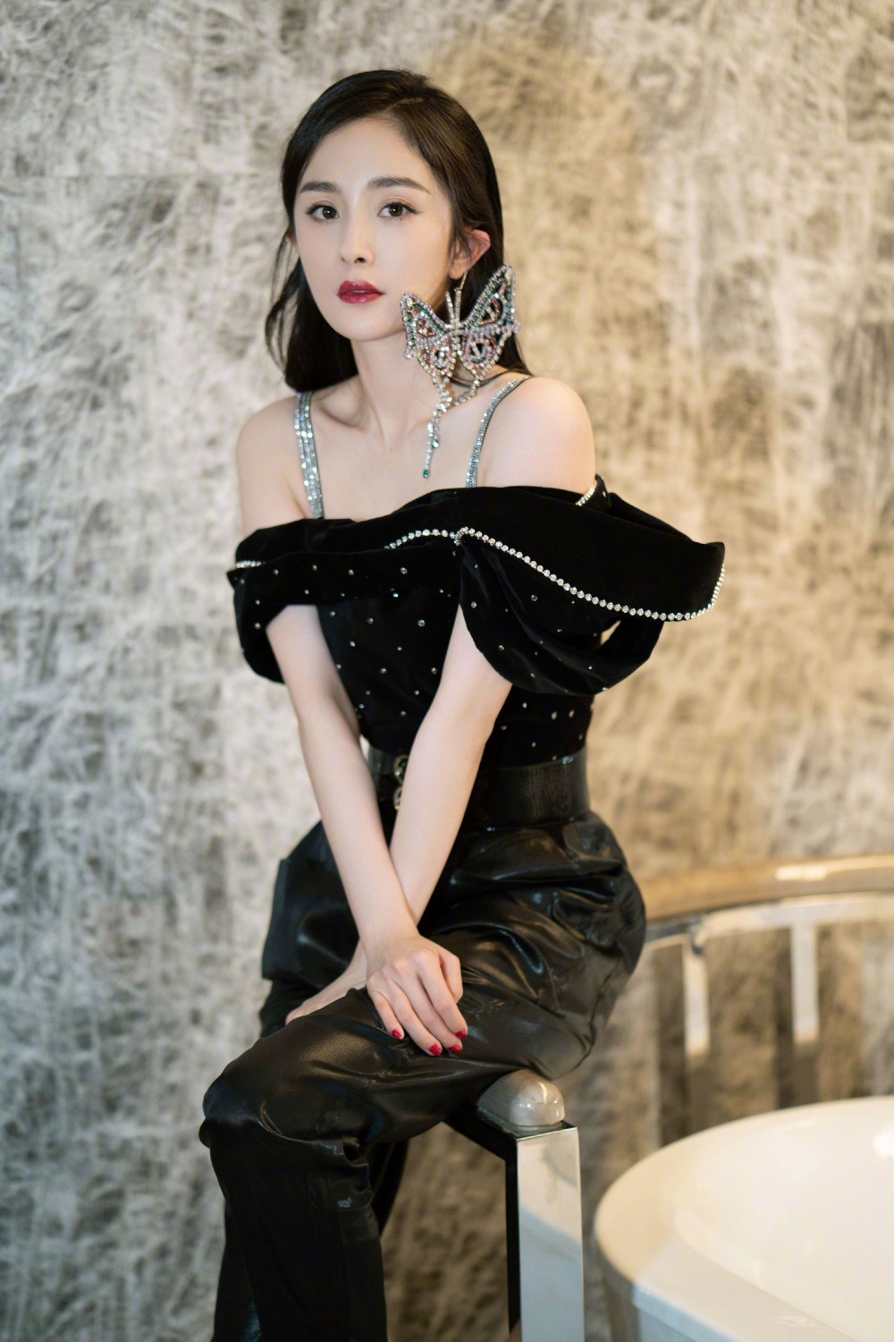 明星美图:杨幂,如花似玉,美丽娇艳