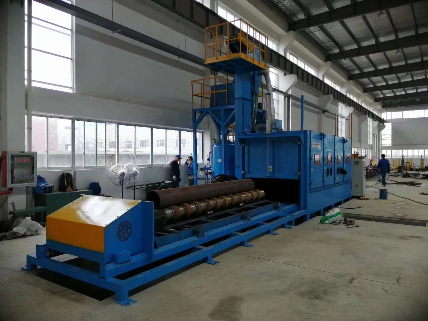 大型管道内壁喷砂机应用