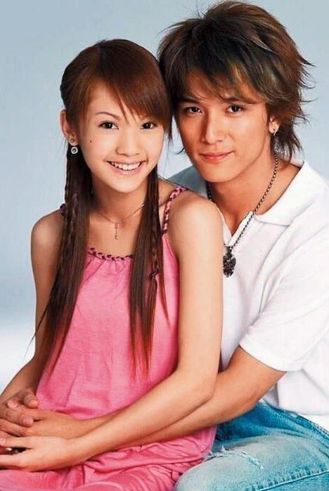 回顾邱泽辜负杨丞琳抛弃唐嫣为何选择娶了二婚的许玮甯