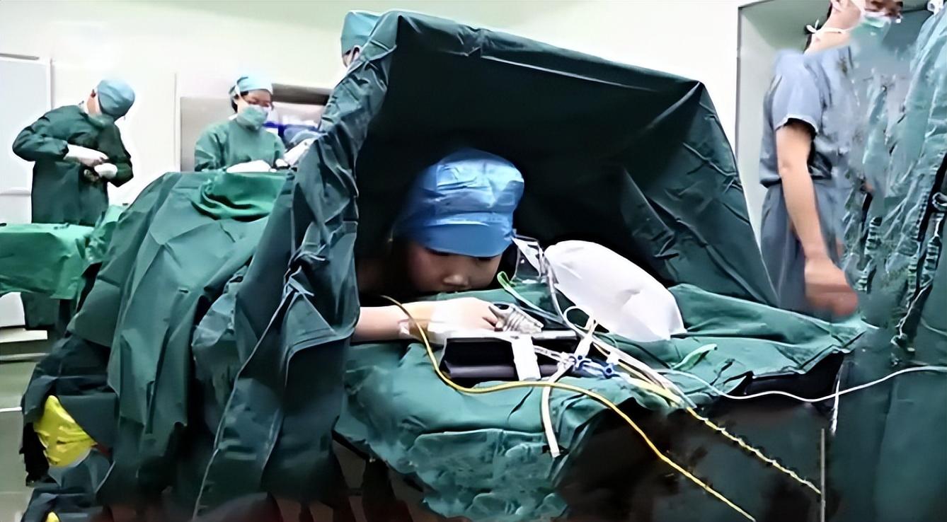 回顾:17年8岁女孩为母亲续命,每天狂吃6顿饭,如今母女二人如何