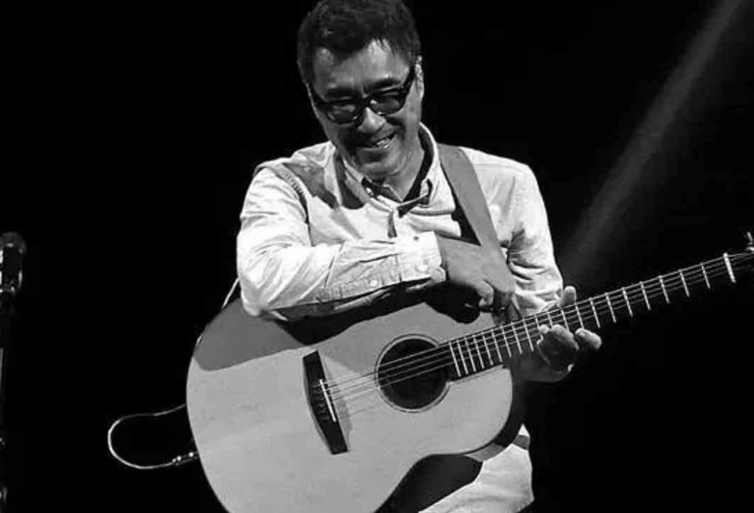 回顾音乐人卢冠廷:患读写功能障碍,却凭一己之力养活半个香港乐坛