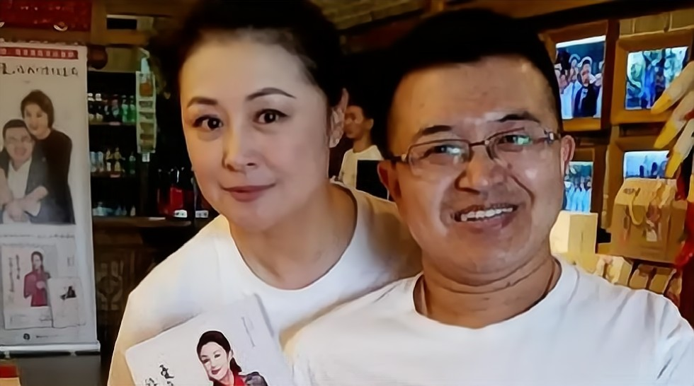 回顾于月仙丈夫张学松无儿无女妻子离世后他的选择让人泪目