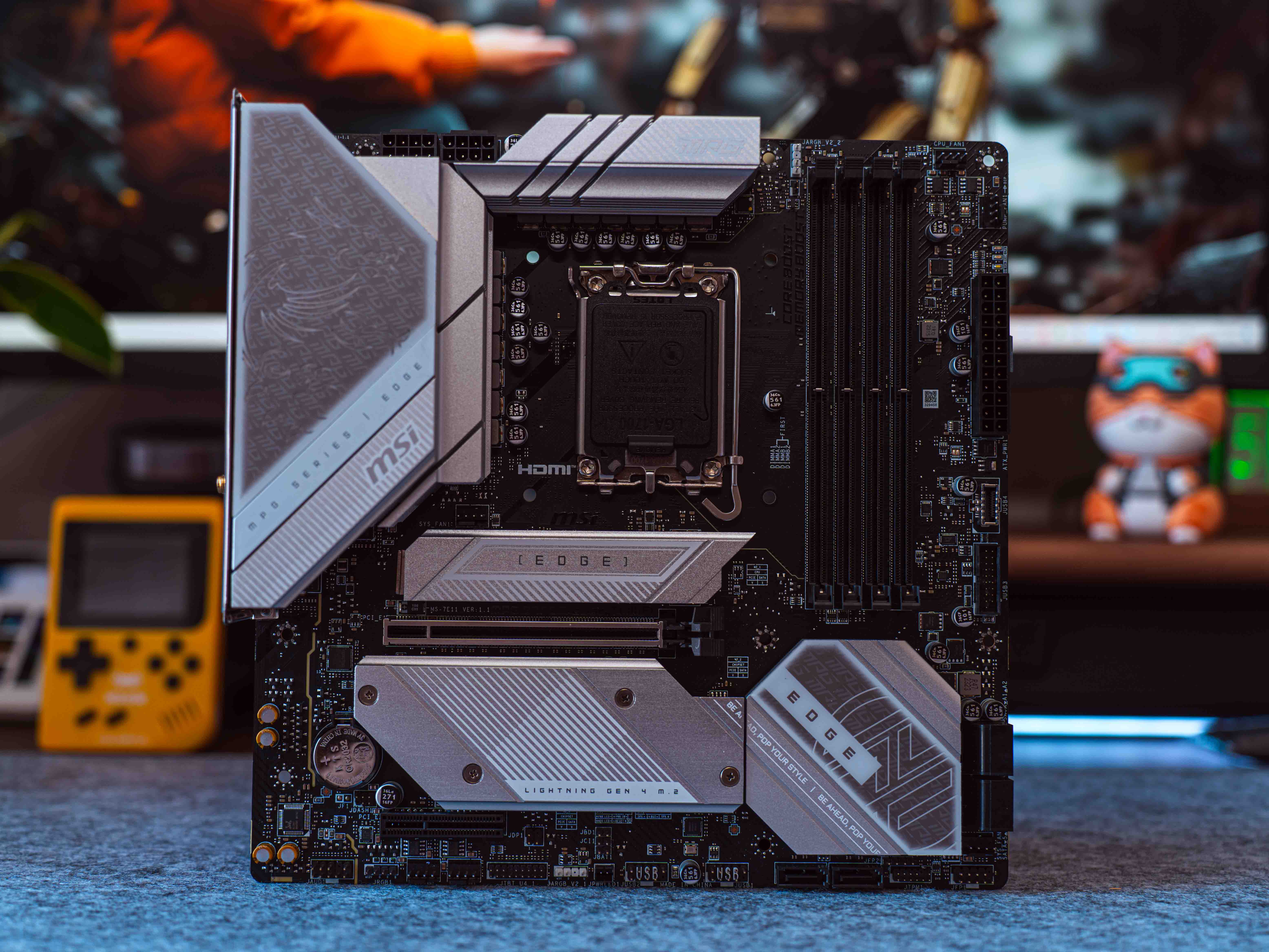 紧凑小机身性能不妥协b760刀锋索泰4070ti机械大师c28装机