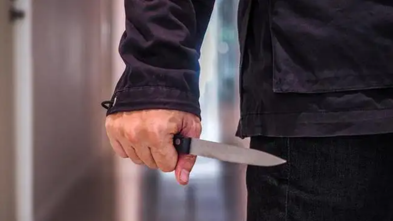 2019年那个为女同学挡下8刀的女大学生如今怎么样了