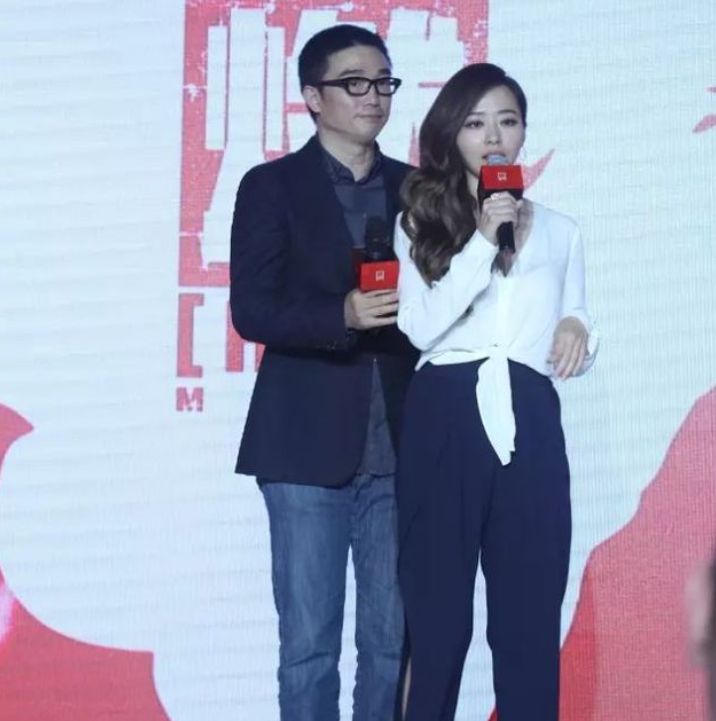 回顾张靓颖被前夫骗走6亿无论怎么样都要下嫁如今她怎么样了