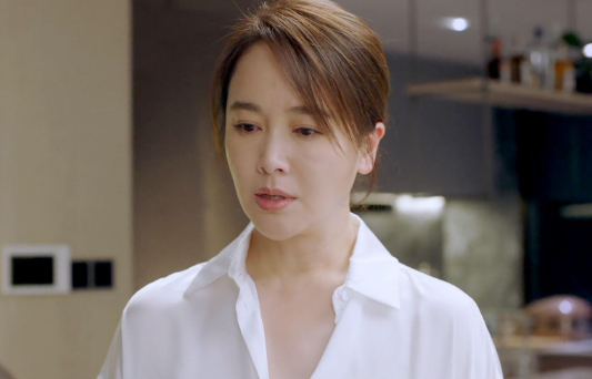 回顾左小青嫁大20岁富商老公历经11年婚姻爱情变友情无怨无悔