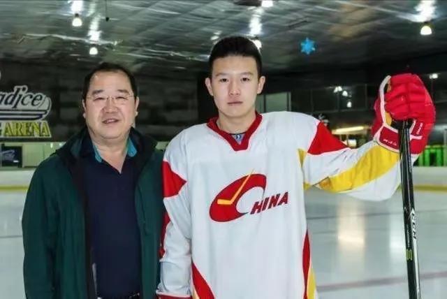 回顾英达拒认巴图20年晚年却态度大变是藏私心还是真心悔过