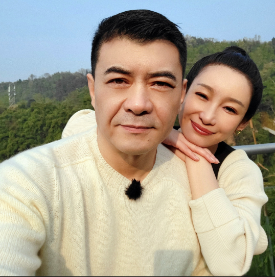 以为没关系其实是前任的8对演员离婚多年才知晓