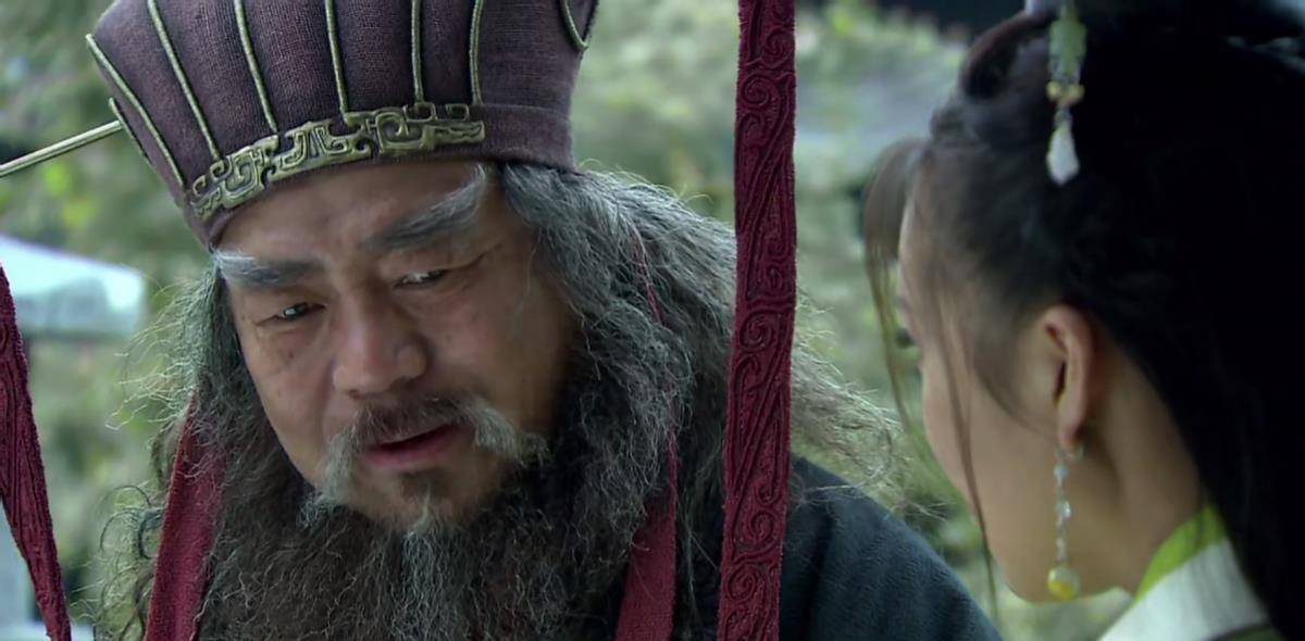 回顾董卓的死亡报告不是义子吕布不是人而是这个坑准备很久了