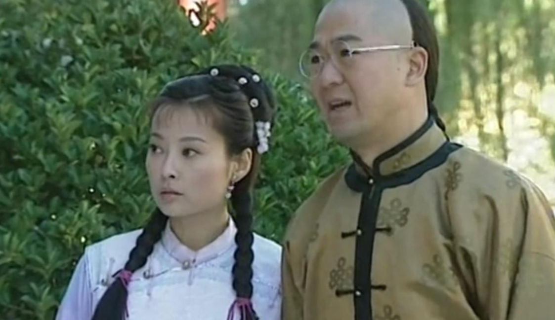 乾隆给纪晓岚一张白纸让他宣读纪晓岚一张口乾隆瞬间龙颜大悦