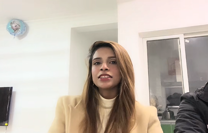 回顾巴铁美女远嫁四处农村婚后整日吵闹摔东西5年过去却不离婚