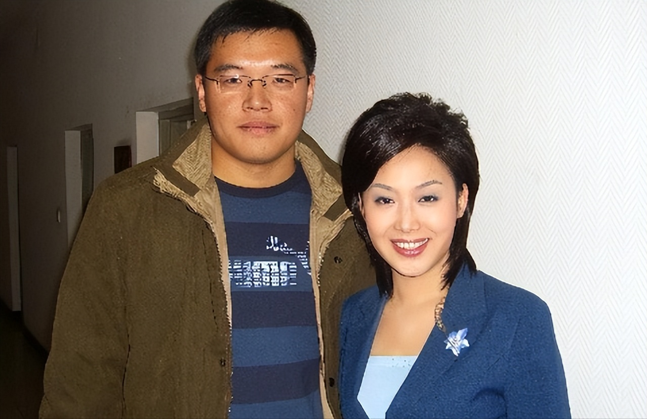 回顾郑丽我这辈子正确的决定就是在37岁高龄为普通丈夫生孩子