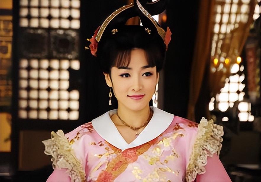 回顾何彦霓长得漂亮演技好出道18年没绯闻嫁著名演员生一女