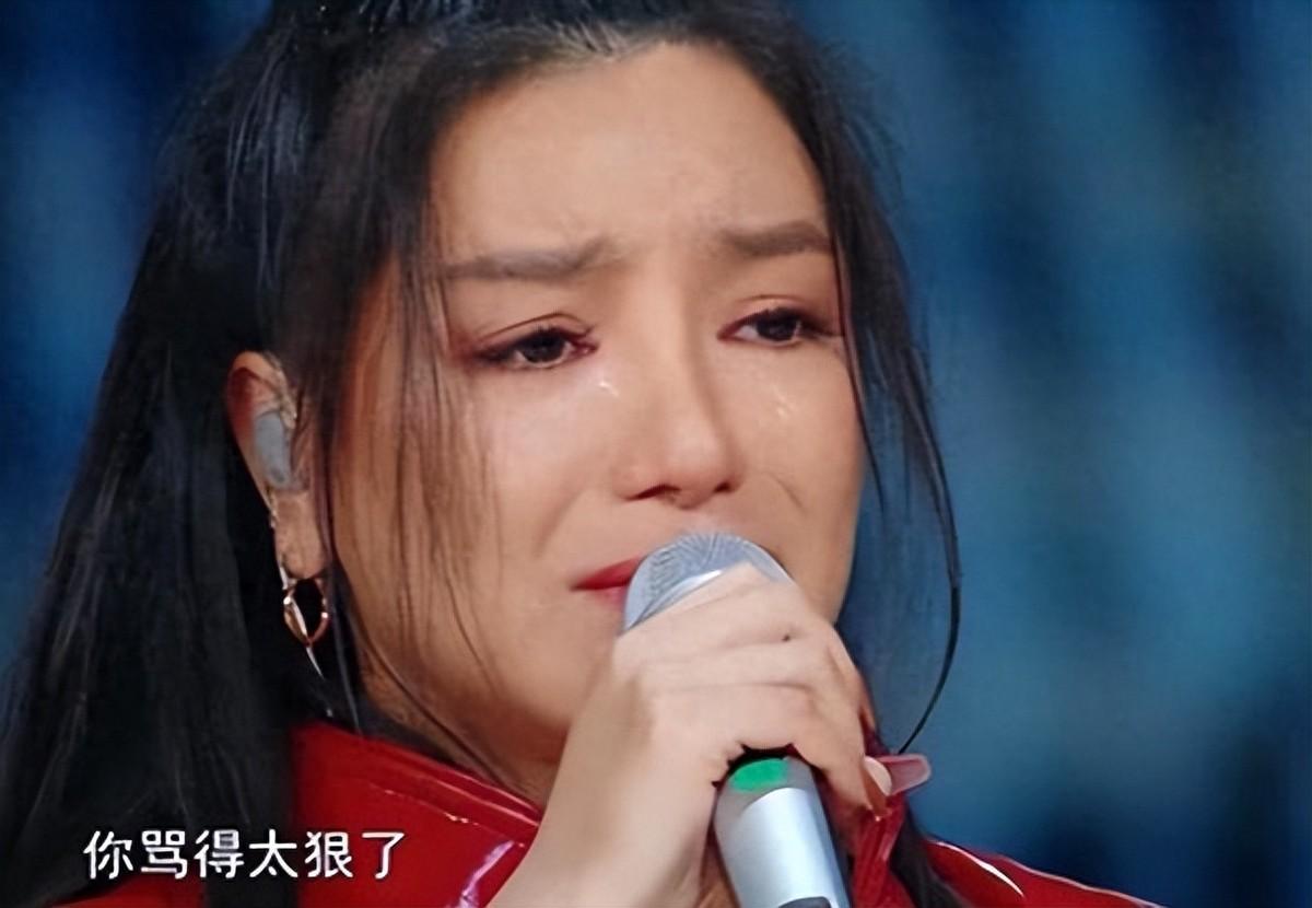 回顾超女冠军江映蓉因整容失败像怪物全身只剩眼珠是自己的