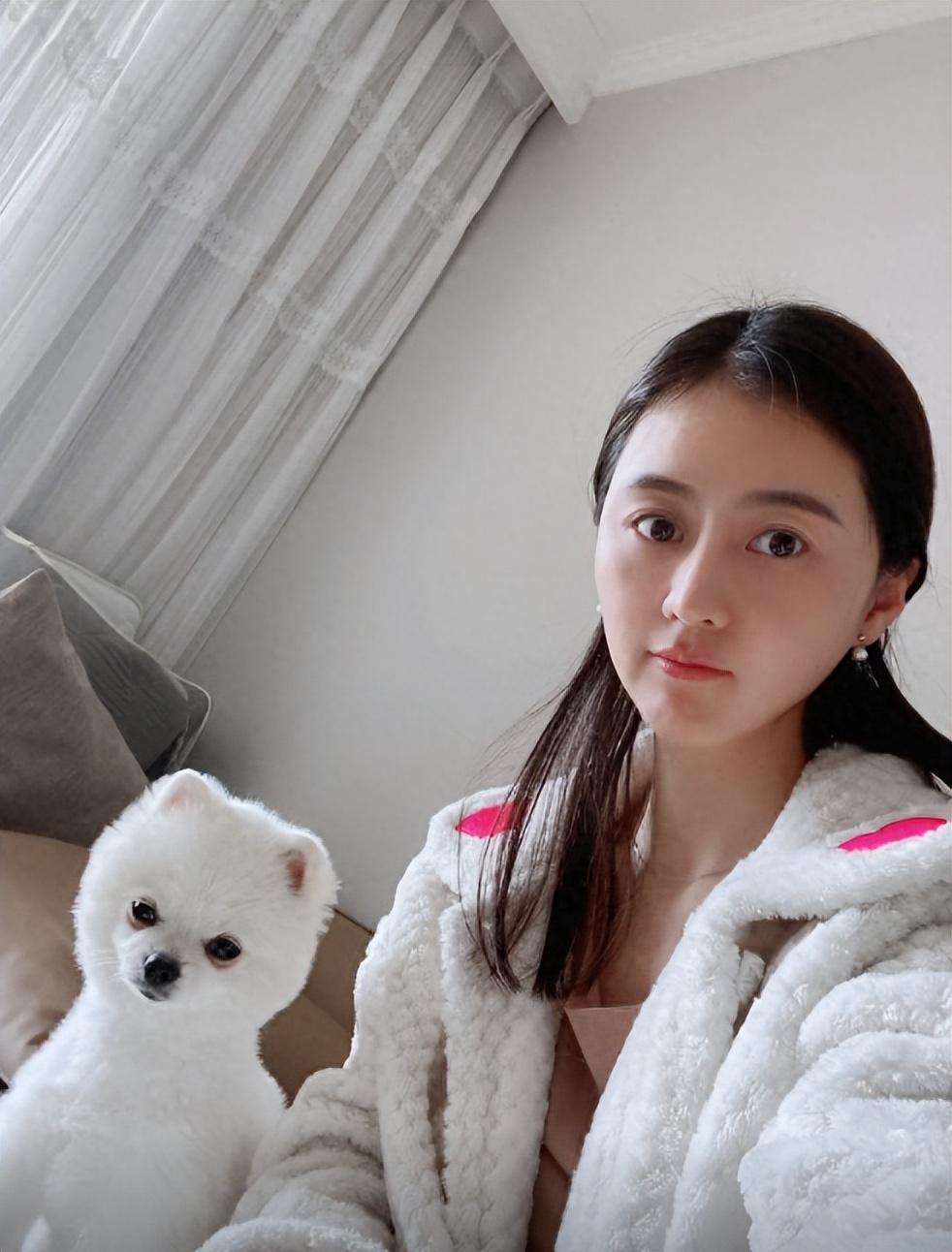 回顾女博士相宜农村女孩到大学老师她是怎么一手好牌打稀烂的