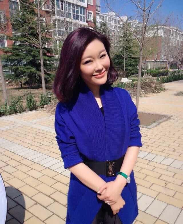 回顾王小骞和丈夫丁克15年愁坏婆婆41岁意外得子全家乐开怀