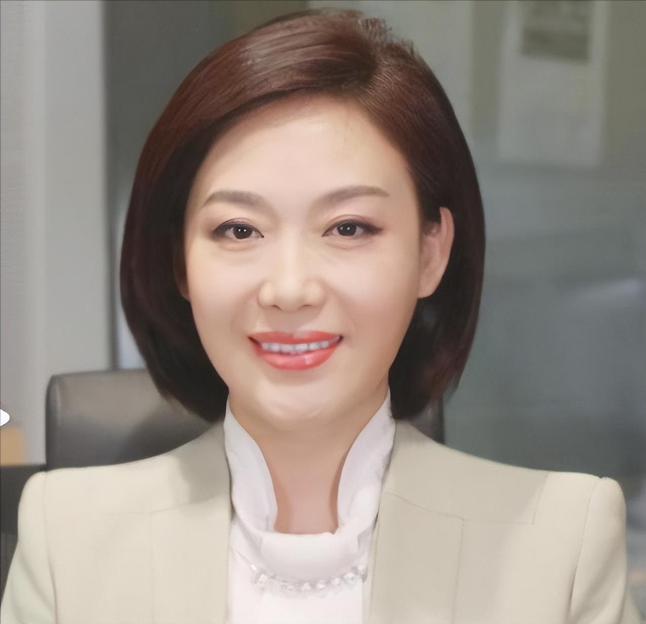 回顾郑丽我这辈子正确的决定就是在37岁高龄为普通丈夫生孩子