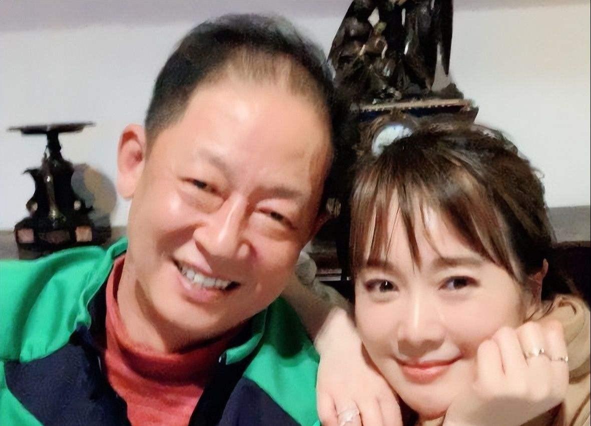 《勇敢的翅膀》正在热播,富大龙的沉着冷静,圈粉无数.