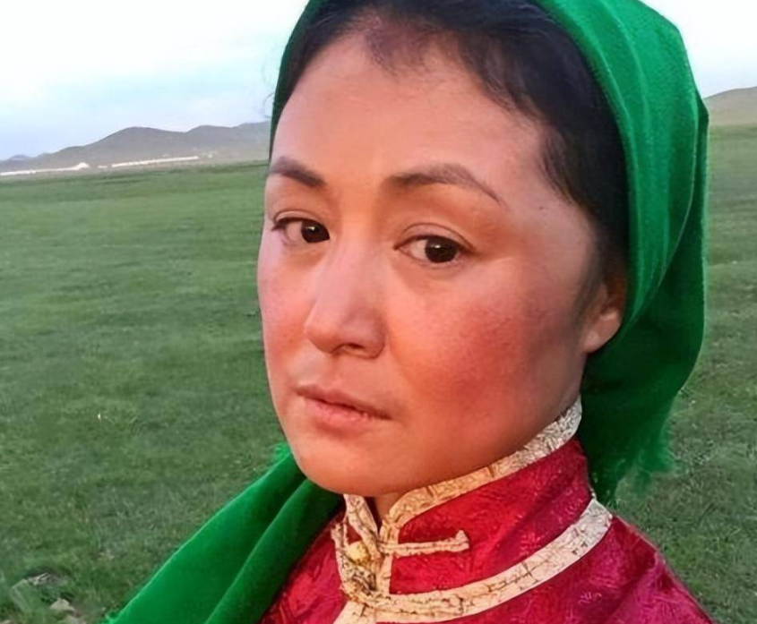 回顾于月仙丈夫张学松无儿无女妻子离世后他的选择让人泪目