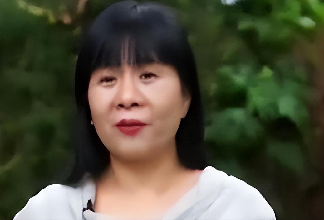 回顾:清华才女王丽红,远嫁非洲生五子,如今怎样了?