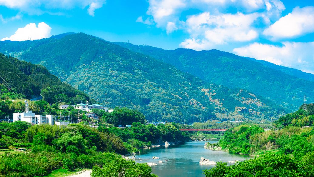 云南旅游攻略一起来昆明吧昆明热门旅游景点