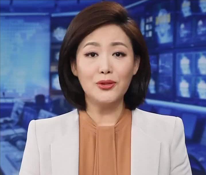 回顾郑丽我这辈子正确的决定就是在37岁高龄为普通丈夫生孩子