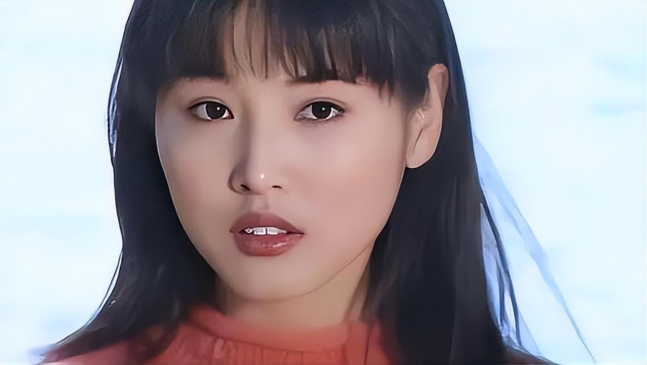 回顾演员张延暴瘦20斤她的坚持是父母爱情中不可或缺的存在