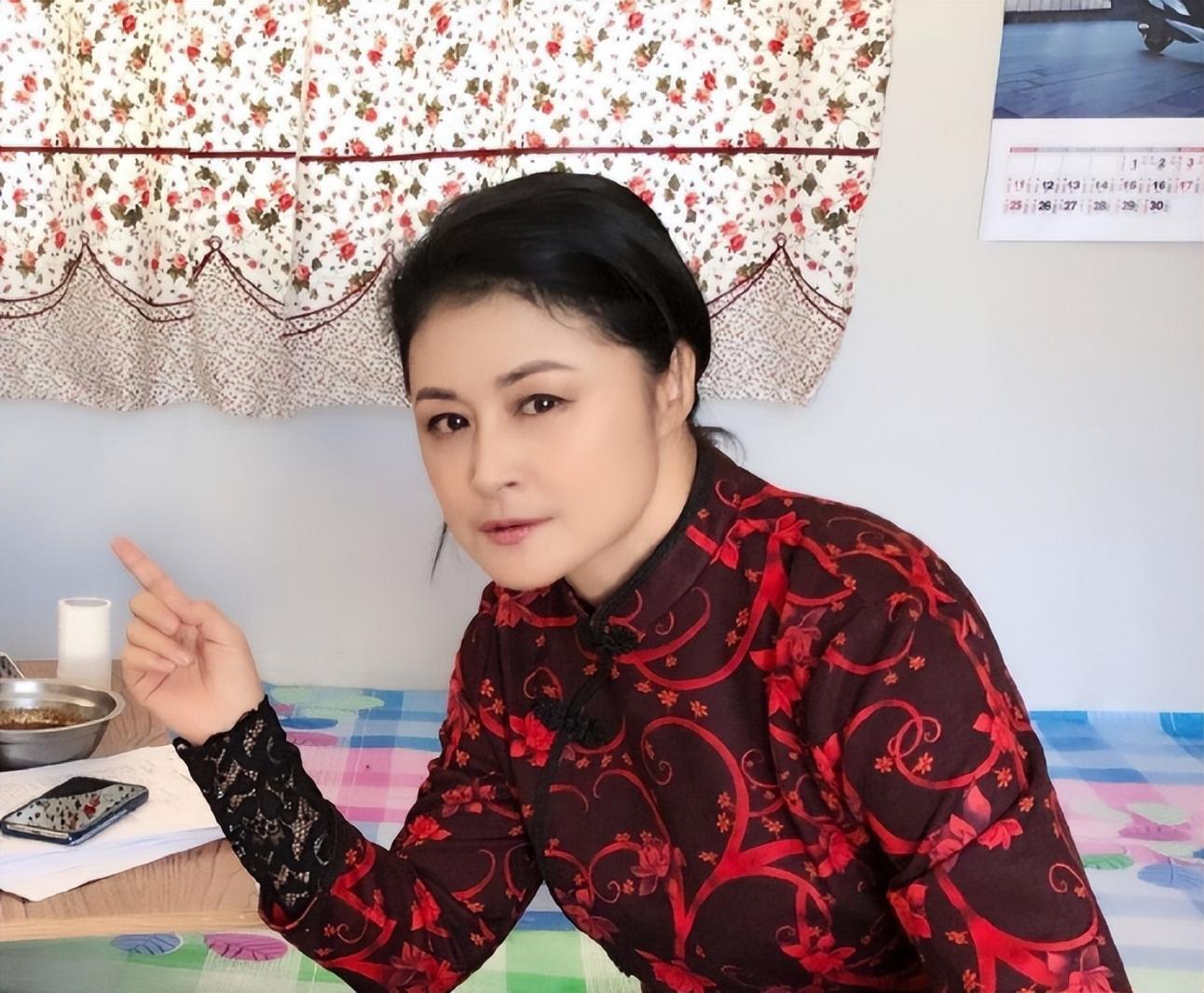 回顾于月仙丈夫张学松无儿无女妻子离世后他的选择让人泪目