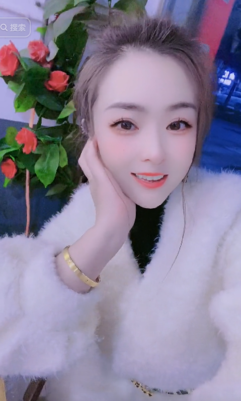 回顾成都43岁女子丧偶后遇见小14岁小男友两人结婚3年拼二胎