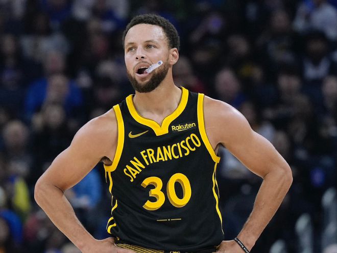 勇士消息:库里最新伤情出炉,克莱续约合同曝光,战马刺出场更新