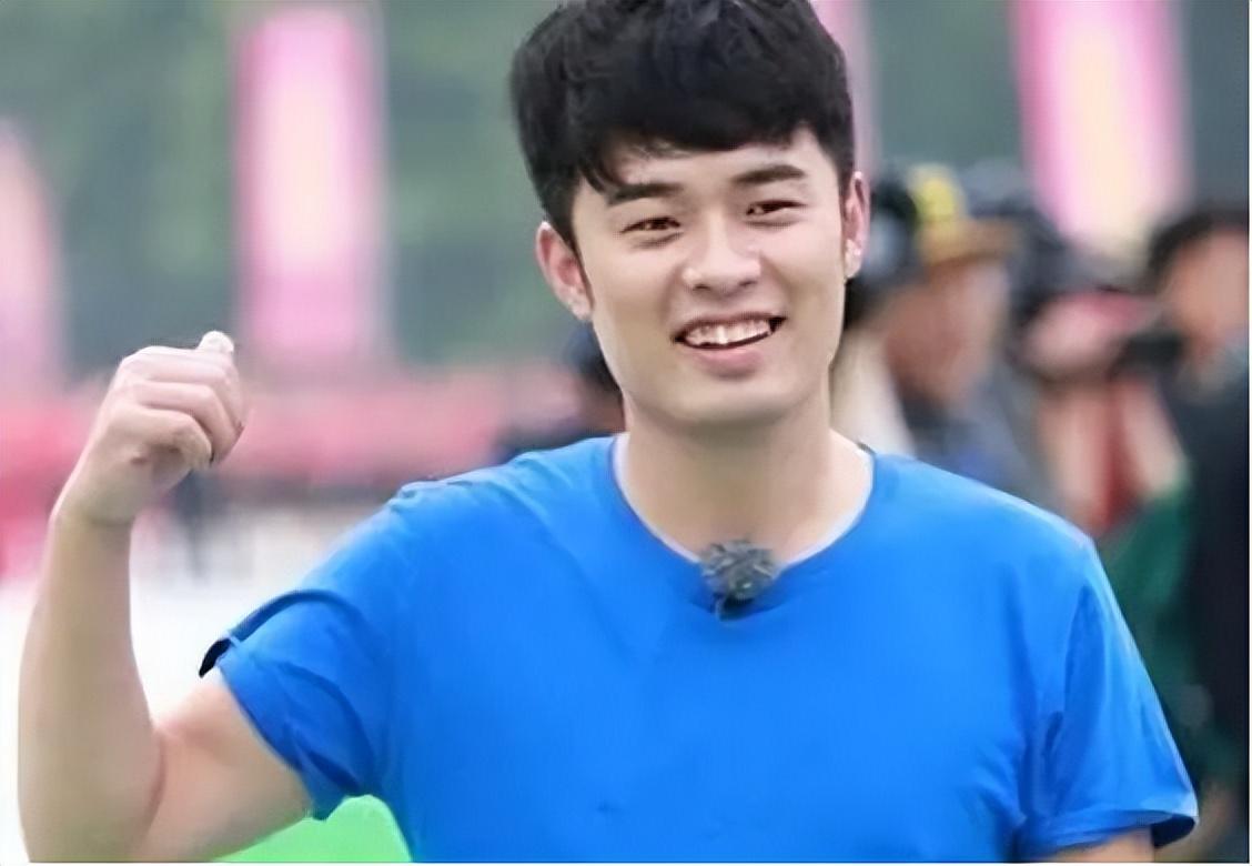 回顾张子萱有一段失败的婚姻再婚嫁给陈赫今一家四口幸福美满