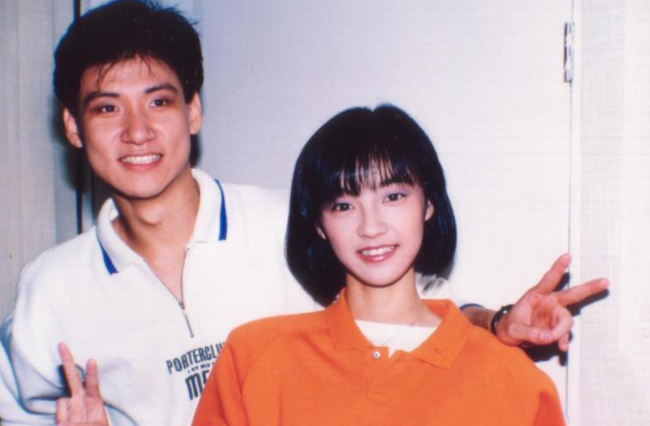 回顾张学友娶演员罗美薇39岁才当爸就是妻子洁癖让他很烦恼