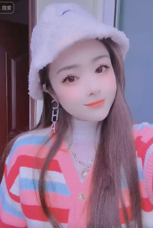 回顾成都43岁女子丧偶后遇见小14岁小男友两人结婚3年拼二胎