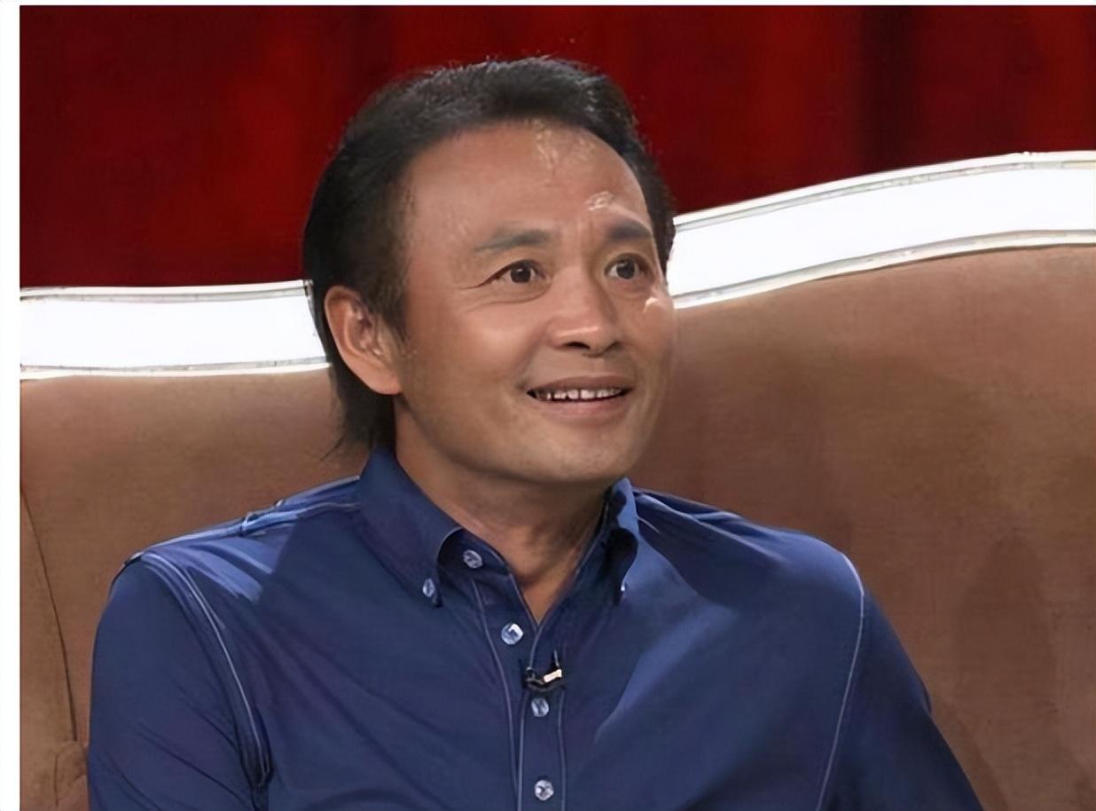 他在《一场风花雪月的事》,《无雪的冬天》,《重案六组》里都有精彩