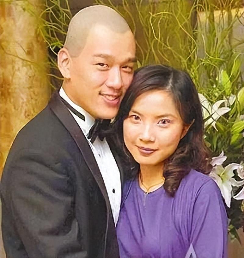 王耀庆老婆现实图片