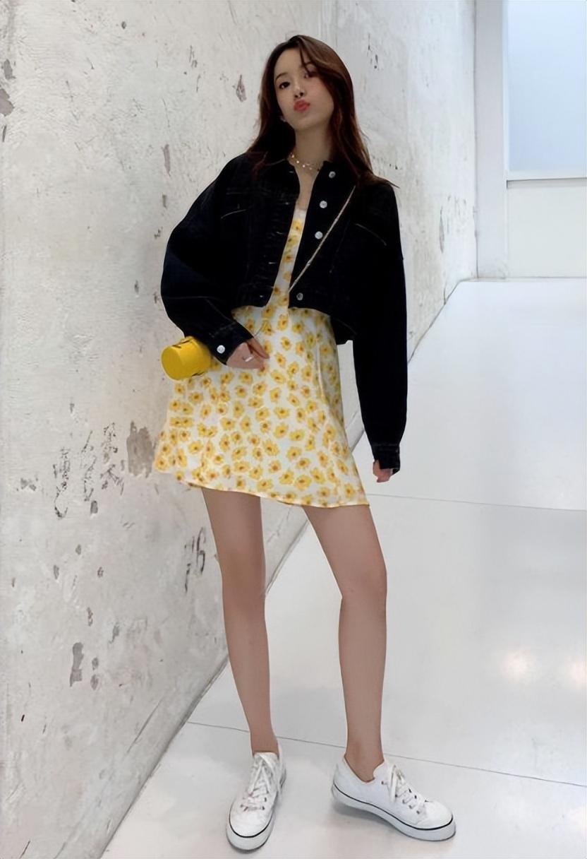 回顾张子萱:有一段失败的婚姻,再婚嫁给陈赫,今一家四口幸福美满