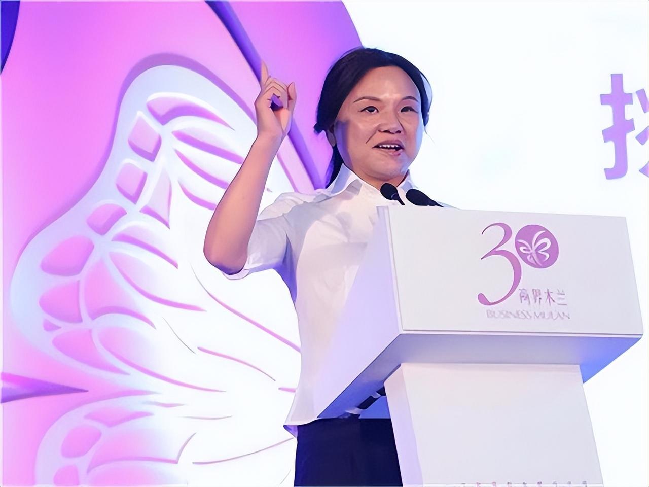 而排在前两位的,则是腾讯创始人:马化腾和陈一丹.