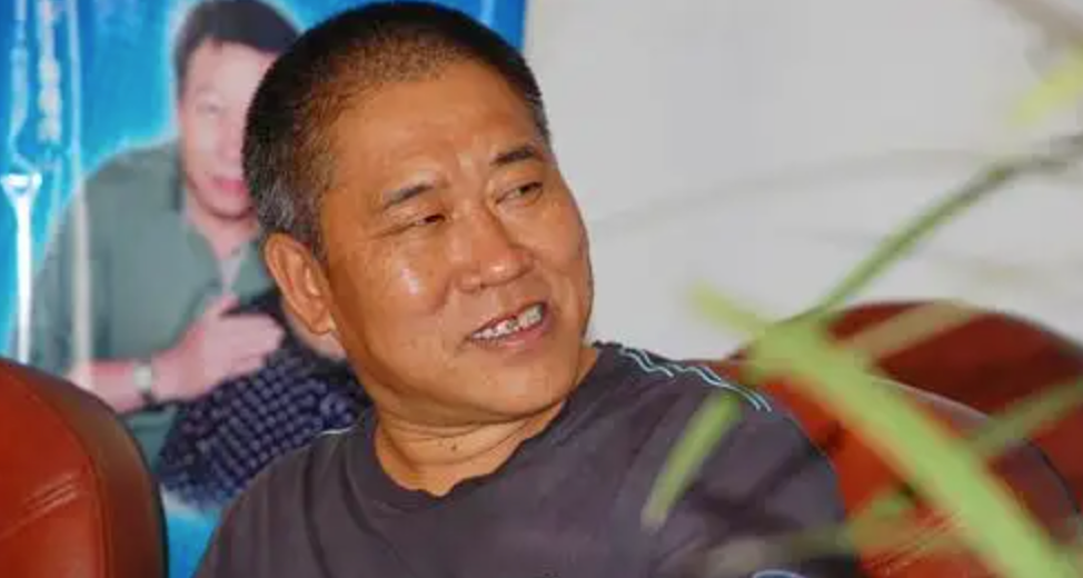 回顾大孝子杜旭东让丧夫继母老有所依你依然是我的妈