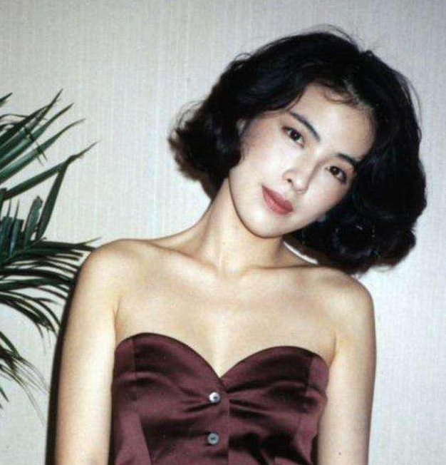 回顾张学友娶演员罗美薇39岁才当爸就是妻子洁癖让他很烦恼